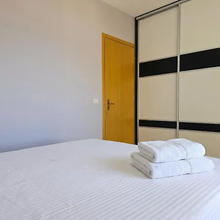 Apartment Sea View Deluxe Sarandë