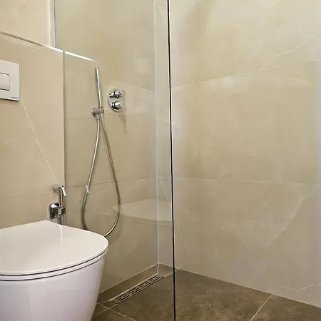 Sea View Deluxe Sarandë